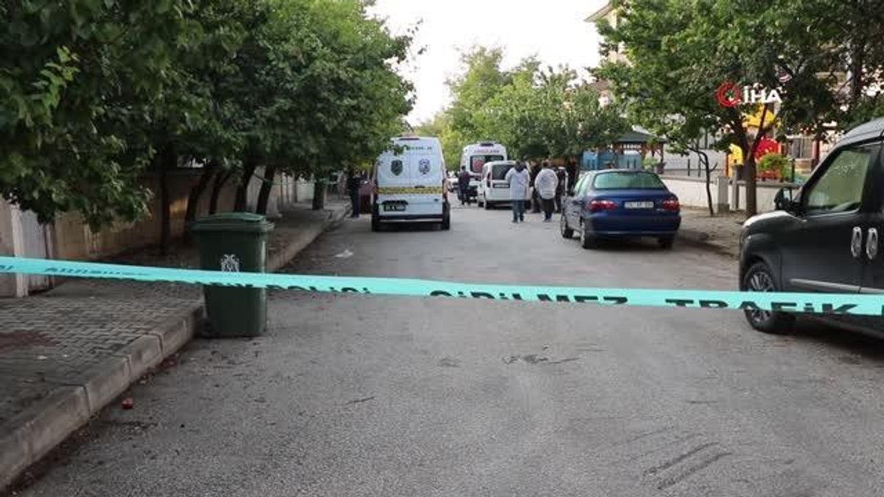 Simit satıcısı evinde ölü bulundu - Dailymotion Video