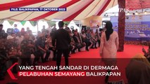 Unik! Geladak Kapal Perang Jadi Lokasi Catwalk Fashion Show Batik di Balikpapan