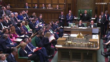 Entschuldigung per TV-Interview: Hält der Kniefall Liz Truss im Amt?