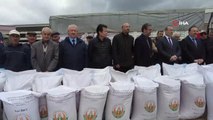 810 çiftçiye 247 ton tohum desteği