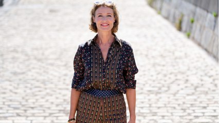VOICI - Meurtre de Lola : Alexandra Lamy, Jean-Luc Reichmann, Rebecca Hampton rendent hommage à l'adolescente