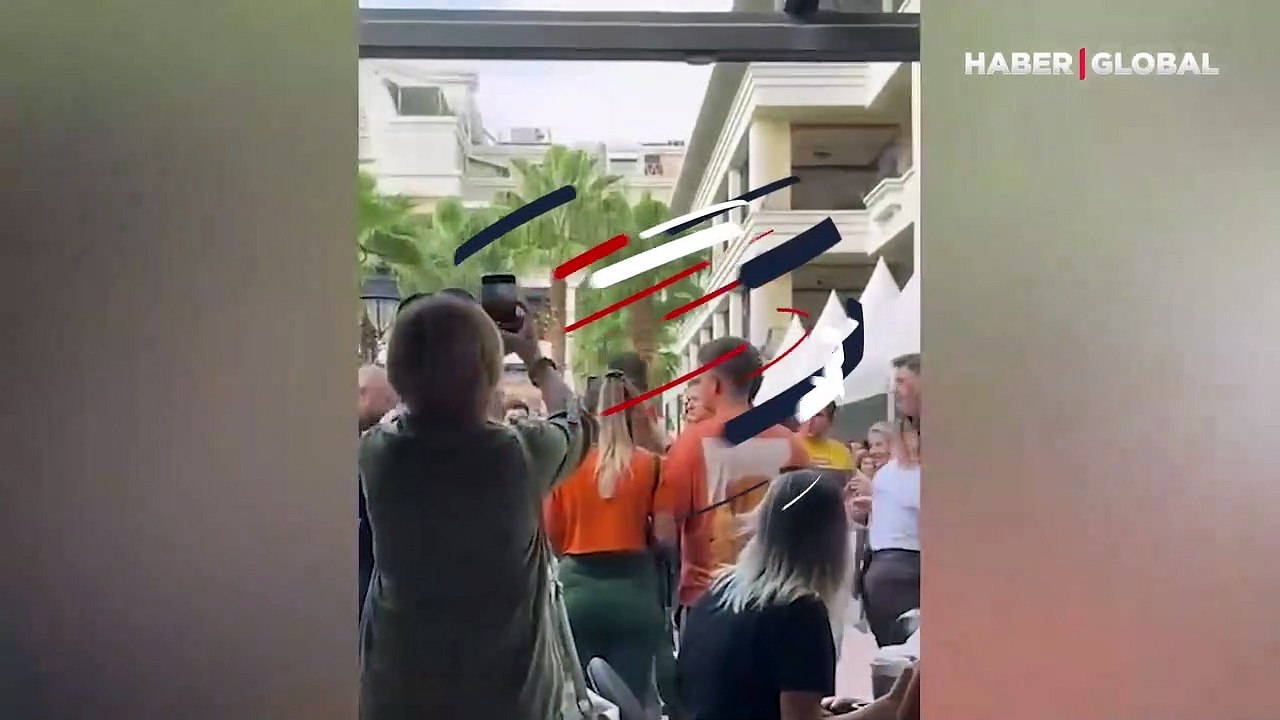 Masterchef Somer Sivrioğlu'nun koruma ordusu olay oldu! Ünlü şef sessizliğini bozdu