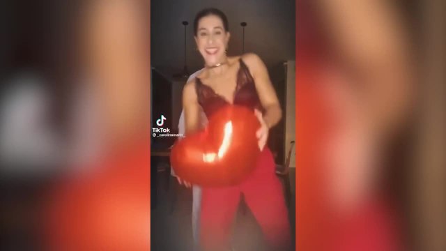 Carolina Marín sorprende a todos con este baile presentando a su nueva pareja