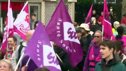Des milliers de personnes dans la rue pour les salaires et le droit de grève