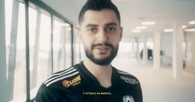 El anuncio del fichaje de Mixwell por Heretics