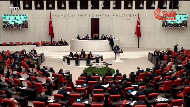 Erkan Baş'tan Bakan Dönmez'e: Normal Bir Ülkede Olsak Çoktan İstifa Etmesi Gereken; Japonya'da Olsak Harakiri Yapması Gereken Ama AKP Türkiye'sinde...