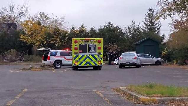 Scène policière (Le Reflet - Érick Rivest)