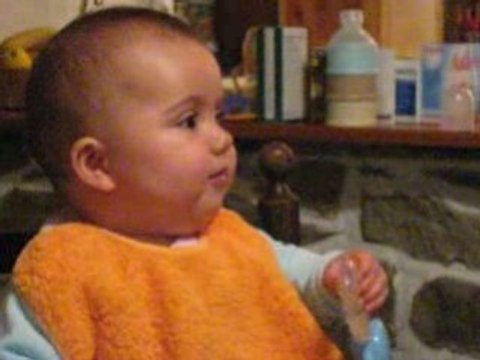 Eclats de rire avec sa Mamie Dudu