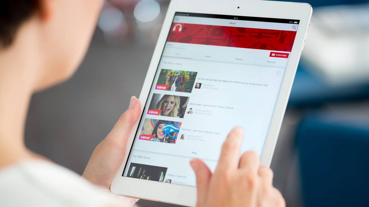YouTube Stops Requiring Premium Subscription To Play Videos in 4K