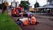 Jovem fica ferido após cair de moto na Avenida Rocha Pombo
