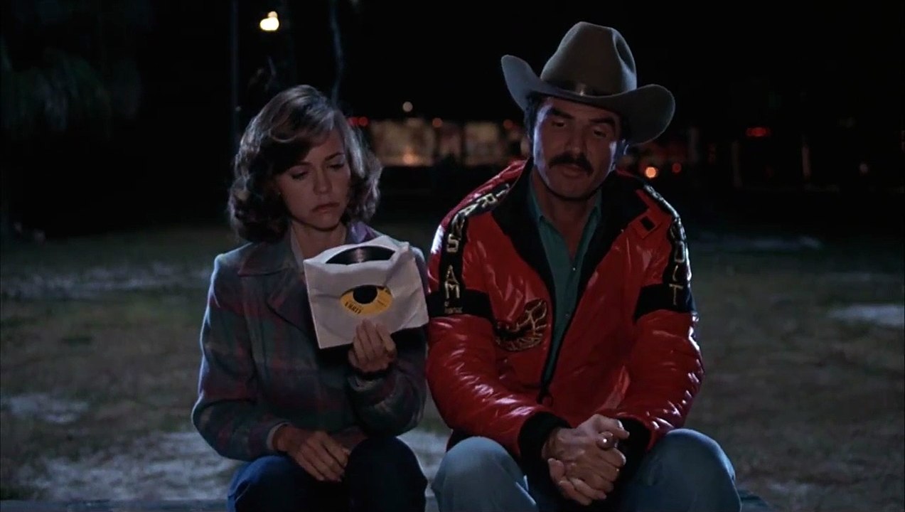 Tu fais pas le poids, Shérif ! Bande-annonce (RU)