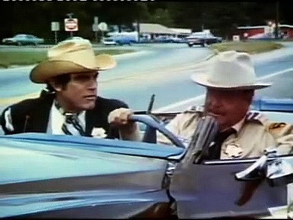 Tu fais pas le poids, Shérif ! Bande-annonce (EN)