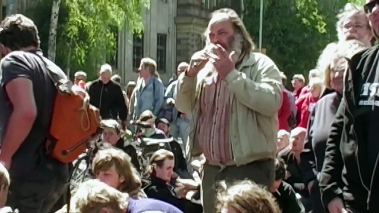 König hört auf Film Trailer