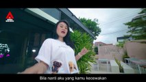 Nggak Boleh Nakal-Dhista Rara [Official Music Video]
