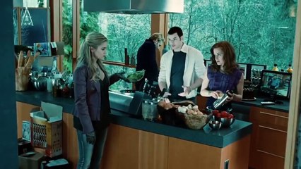 Twilight 1_2_3 (2010) Film Explained in Hindi_Urdu _ Twilight's Vampire and Wolf Summarized