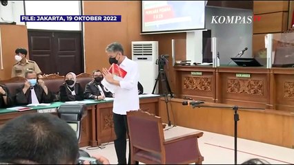 Ekspresi Brigjen Hendra di Sidang Obstruction of Justice, Lepas Masker dan Tebar Senyum