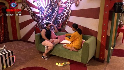 Bigg Boss Promo: Shalin talks to Sumbul and shares his feelings । FilmiBeat