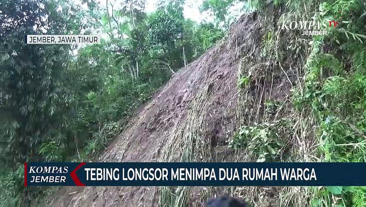 Tebing Setinggi 20 Meter Longsor Menimpa Dua Ru...