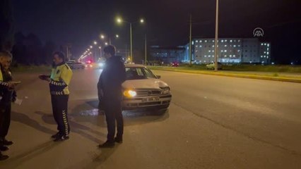Otomobilin çarptığı üniversite öğrencisi öldü