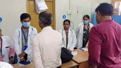 Kayakalp-  हाथ धोने के 6 स्टेप भी नहीं बता पाई स्टाफ नर्स