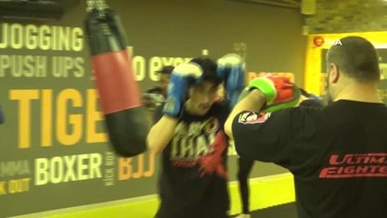 Son dakika haberi... Eskişehir'de öğrenciler boş zamanlarını muaythai ile değerlendiriyor