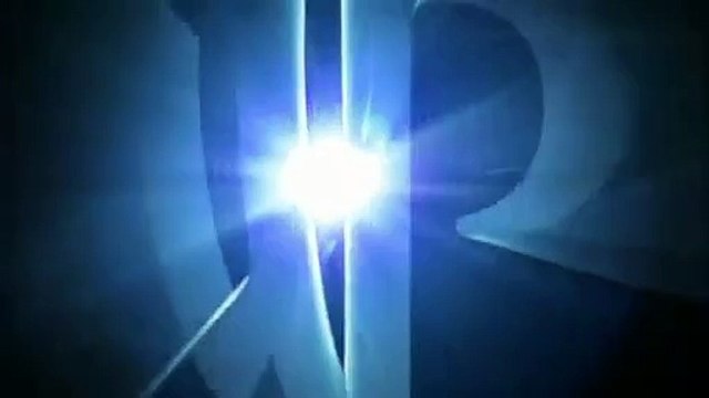 Batman et Red Hood : Sous le masque rouge Bande-annonce (ES)