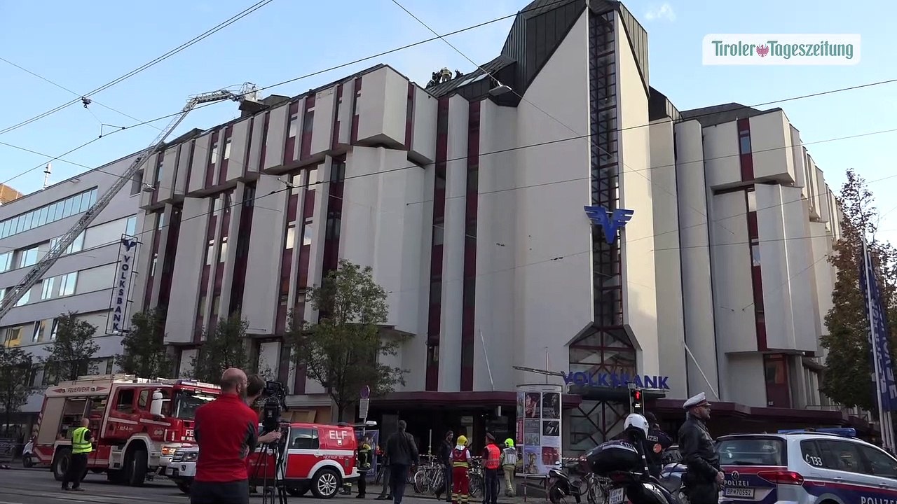 Großeinsatz in Innsbrucker Museumstraße: Brandursache wird ermittelt