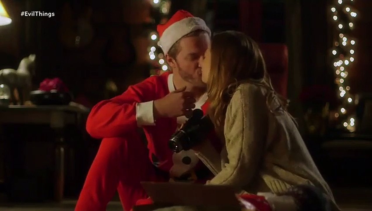 Evil Things - Se1 - Ep01 - Christmas Gift $$ Stolen Time HD Watch HD Deutsch