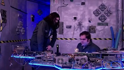 Space Debris - Se2 - Ep03 HD Watch HD Deutsch