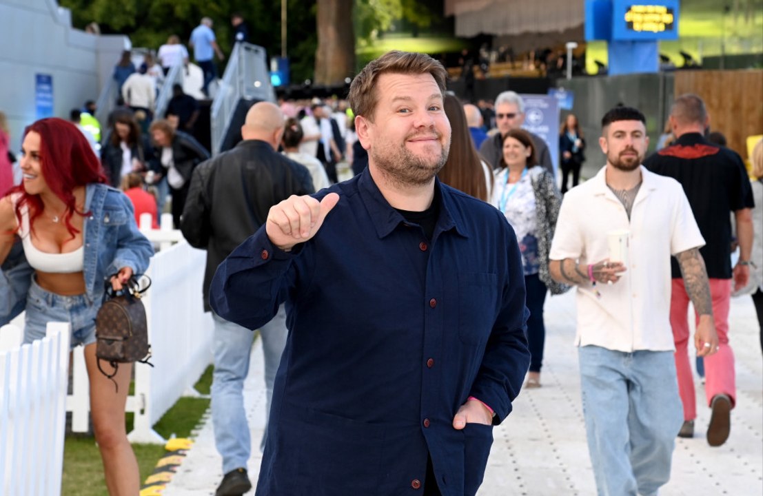 James Corden: Reuevoll beim Restaurantbesitzer