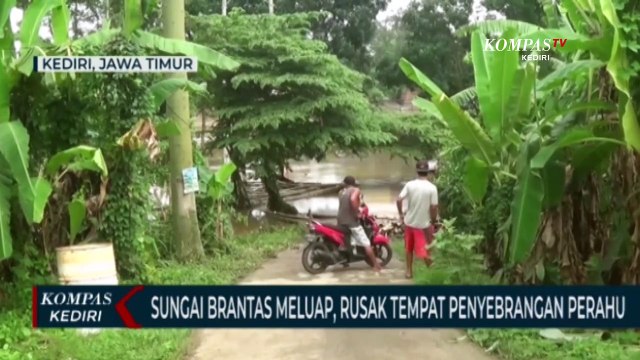 Sungai Brantas Meluap, Tempat Penyebrangan Perahu Rusak