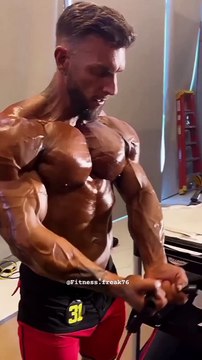 Dont Give Up Repost - @fitness.freak76....#fit #fitness #fitnessmotivation #gymlover #gym #gymmotivation #reelsinstagram #reels #trending #trendingreels #viral #share #shayari