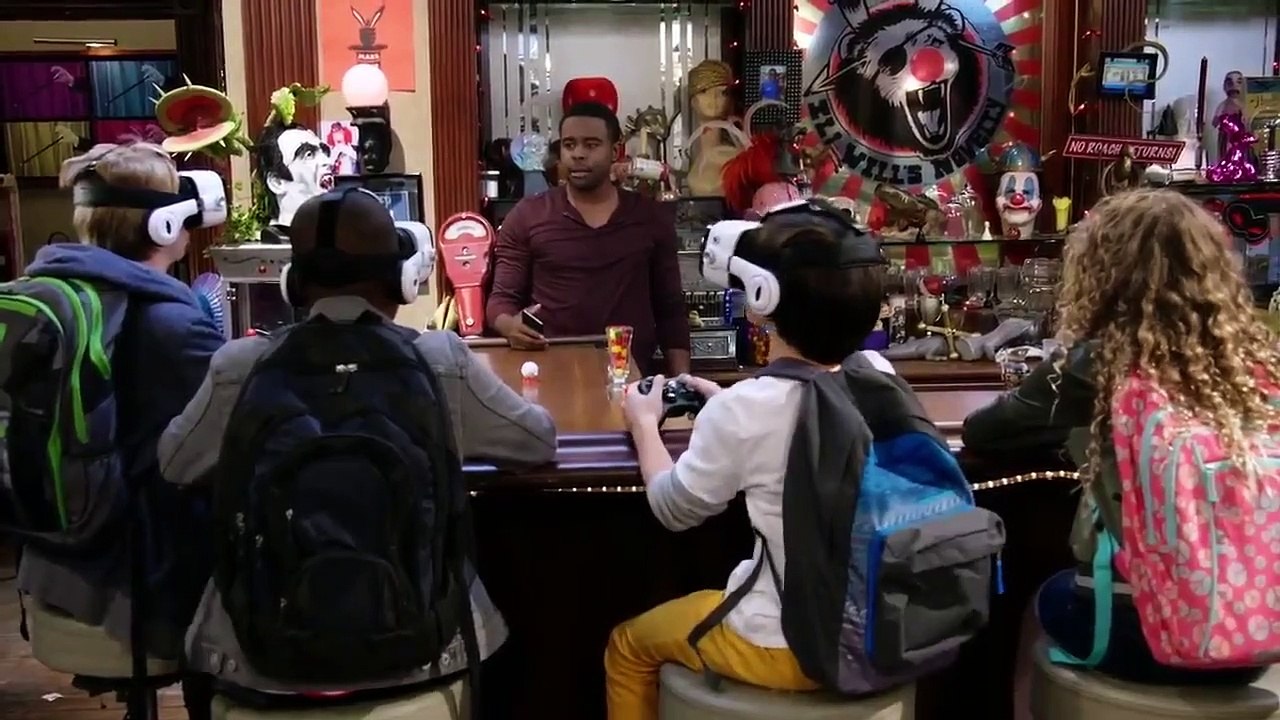 Walk the Prank - Se2 - Ep01 - Dino Safari VR HD Watch HD Deutsch