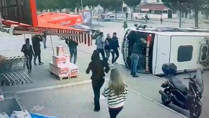 Balıkesir haber | Balıkesir'de 9 kişinin yaralandığı kaza kamerada