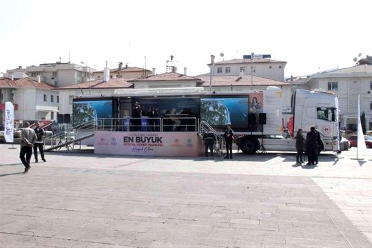 Yozgat haberleri... İlk Evim İlk İş Yerim tanıtım tırı Yozgat'ta vatandaşlarla buluştu