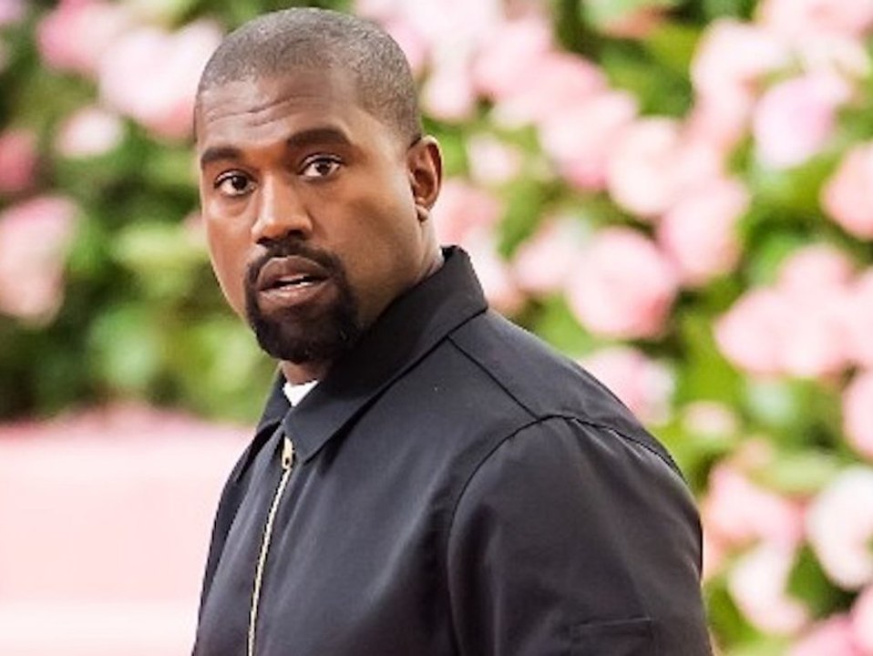 Familie George Floyds verklagt Kanye West auf 250 Millionen Dollar