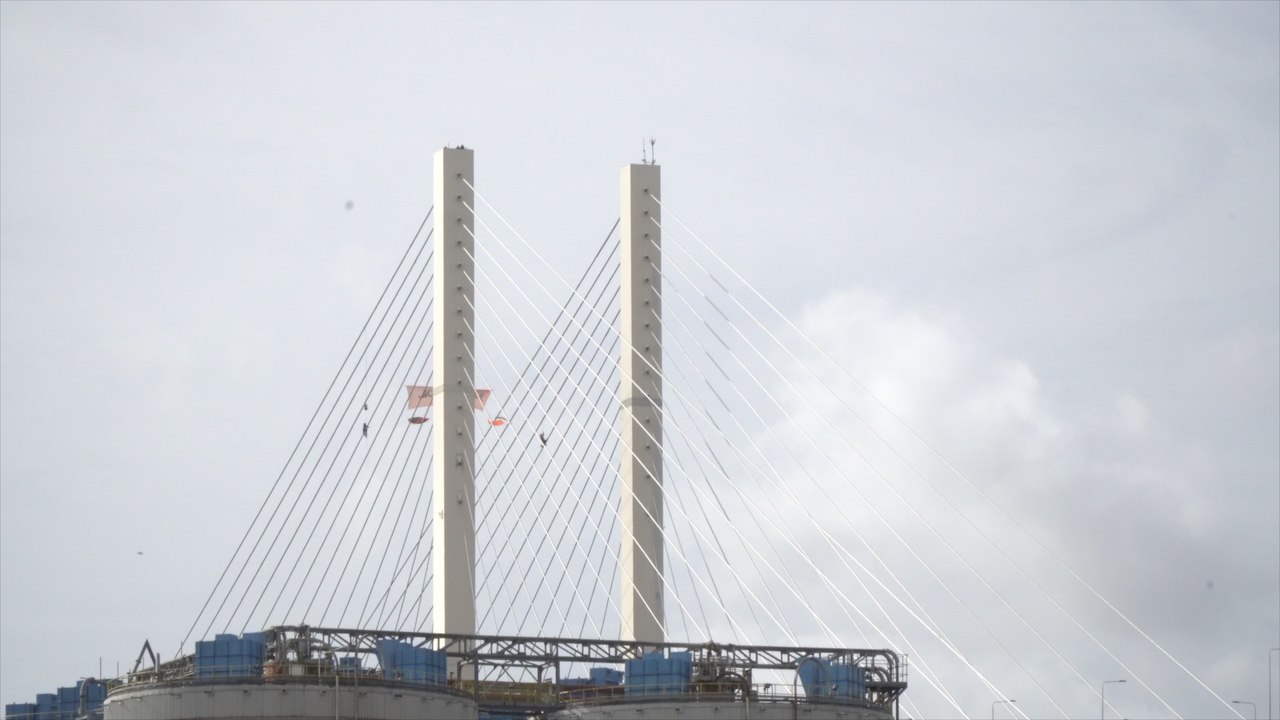 Kent road traffic after Just Stop Oil protestors close the QE2 bridge
