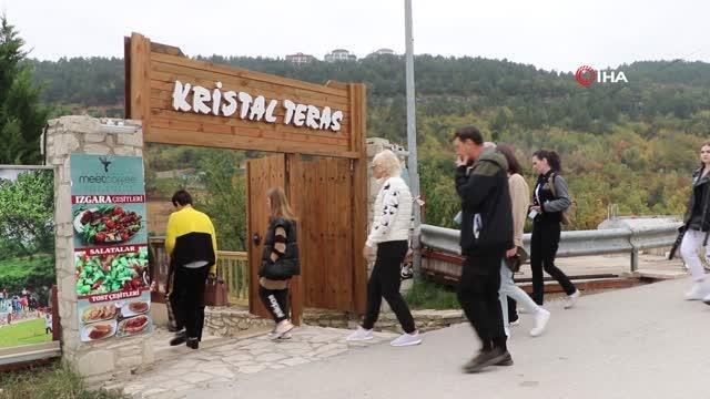 Karabük haber | Tarihi Safranbolu şehrine gelen Rus turistler, tarihi sokaklarda geçmişi yaşadı