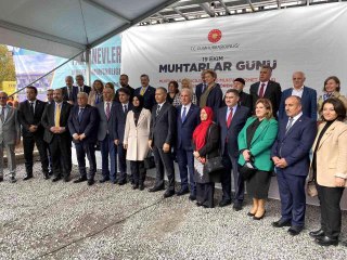 İstanbul Valisi Yerlikaya: "Cumhurbaşkanımızın teşrifleriyle, duasıyla 100 muhtar hizmet binasının temeli atıldı"