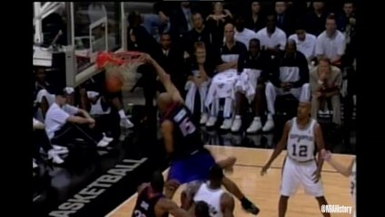 Vince Carter poster dunk in 2002