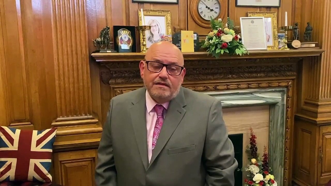 Ray Spencer speaks after being given the Freedom of South Tyneside