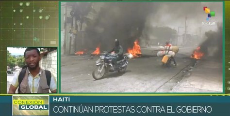 Скачать видео: Haitianos se movilizan contra políticas gubernamentales