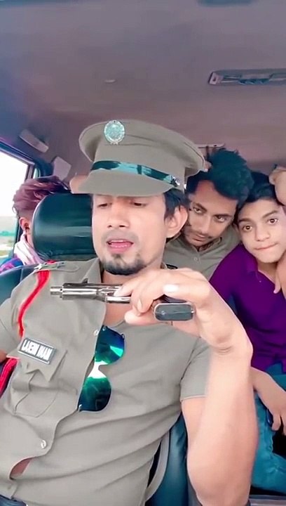 -funny-video-shorts_111