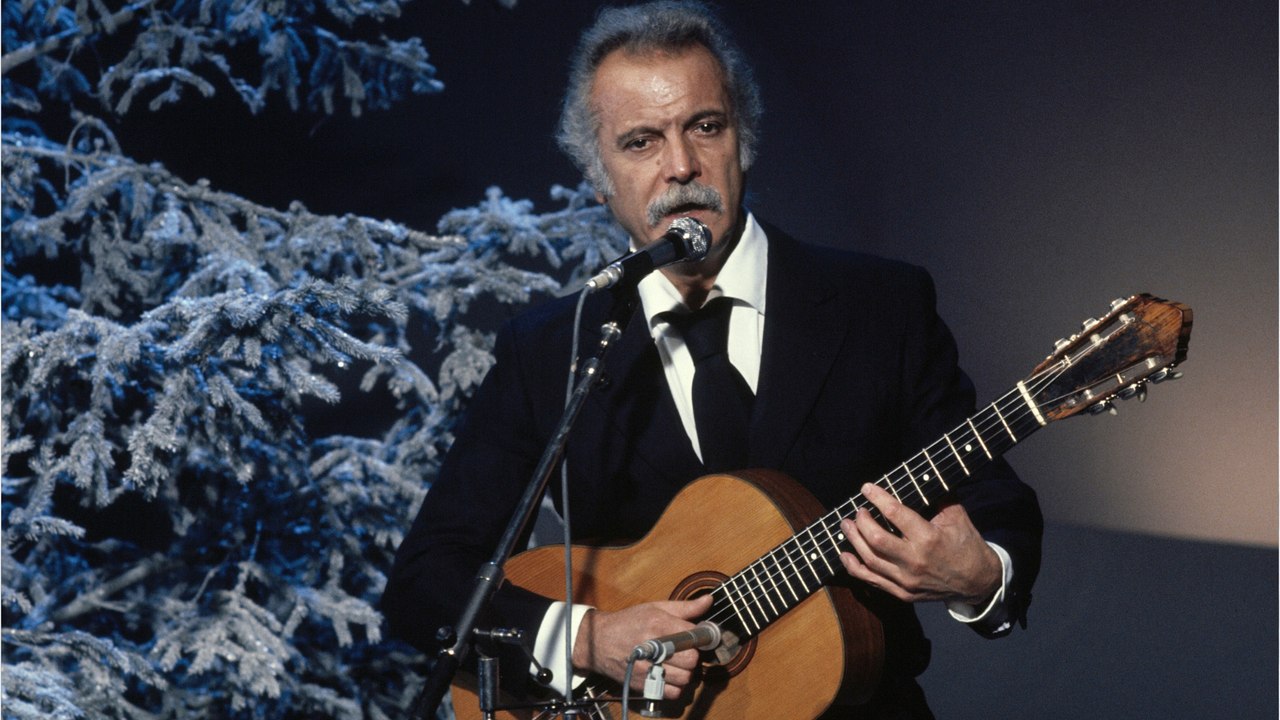 Voici - Georges Brassens : plus de 40 ans après sa mort, une polémique autour de son héritage éclate
