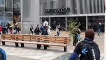 Protesta indígena terminó en desmanes y violencia contra la Policía en Bogotá