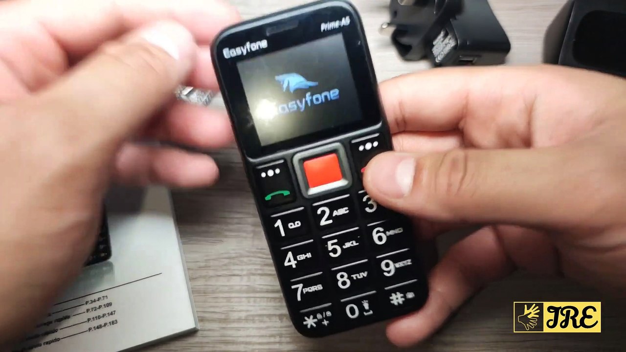 Caseroxx Cover TPU Bianco-Trasparente Per Easyfone Prime-A5 – Protezione Antiurto Su Misura