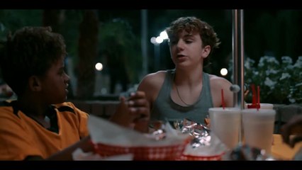 1-800-HOT-NITE Bande-annonce (EN)