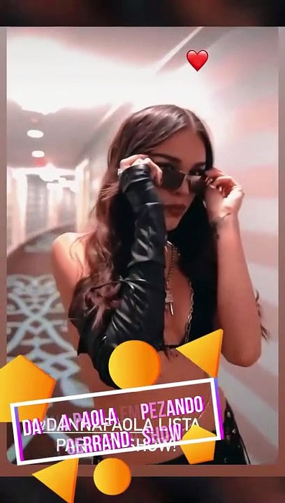 DANNA PAOLA EMPEZANDO Y CERRANDO SHOW