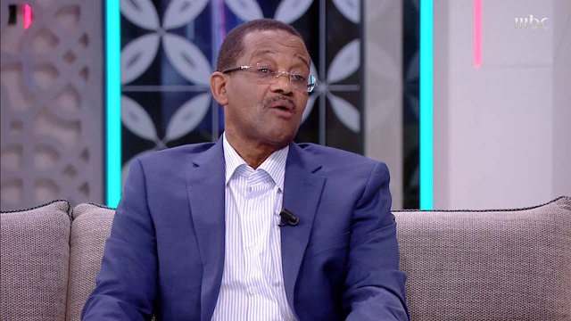 نجم الكرة المغربية التيمومي: هذا رأيي في قضية عدم استدعاء وليد الركراكي مدرب المنتخب للنجم عبد الرزاق حمد الله قبل كأس العالم