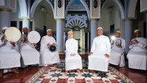 Muhammad Hadi ft. Muhsin Alkaff & Ahbaabul Mukhtar - Sholawat Maulid Nabi Allahumma Solli Wa Sallim
